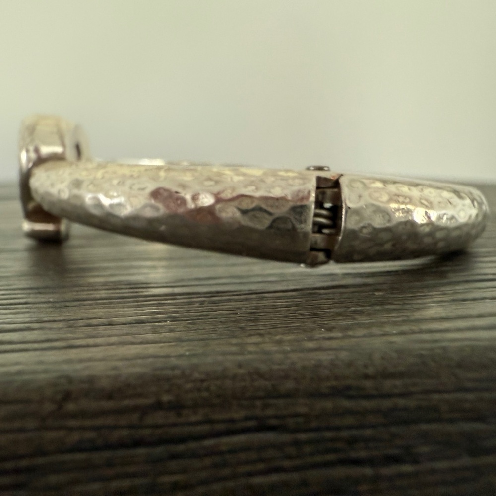 Brighton Hinged Heart Bracelet / Bangle - Picture 5 of 7
